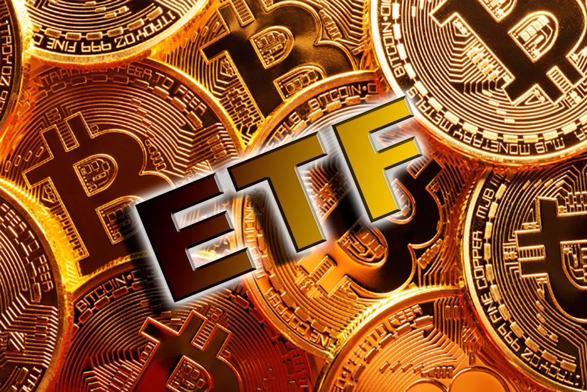 让比特币又涨又跌的ETF，为什么离获批总差一口气