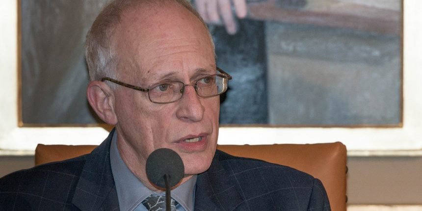 Nobel Laureate Oliver Hart to Advise Blockchain Startup