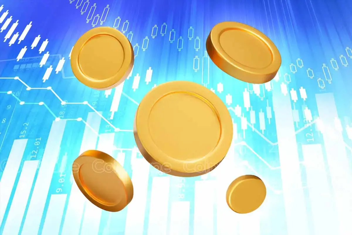 5 Altcoins to Watch as the Legendary Altseason Approaches: A Strategic 2025 Pick