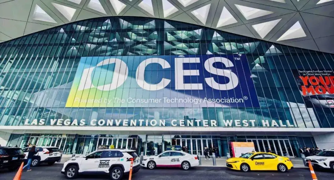 CES 2026最疯狂的25个脑洞：理发师、兽医、按摩师……AI正在抢走他们的饭碗