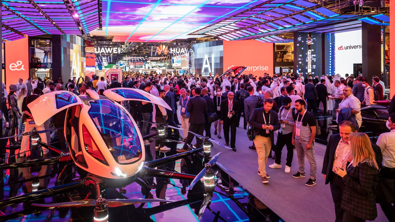Hyra Network - Networking with Top 500 fortune globally at GITEX 2025