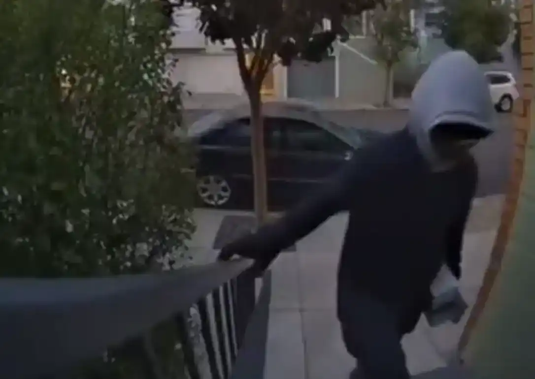 连OpenAI创始人的前男友都遭劫，加密富豪成为“物理攻击”头号目标？