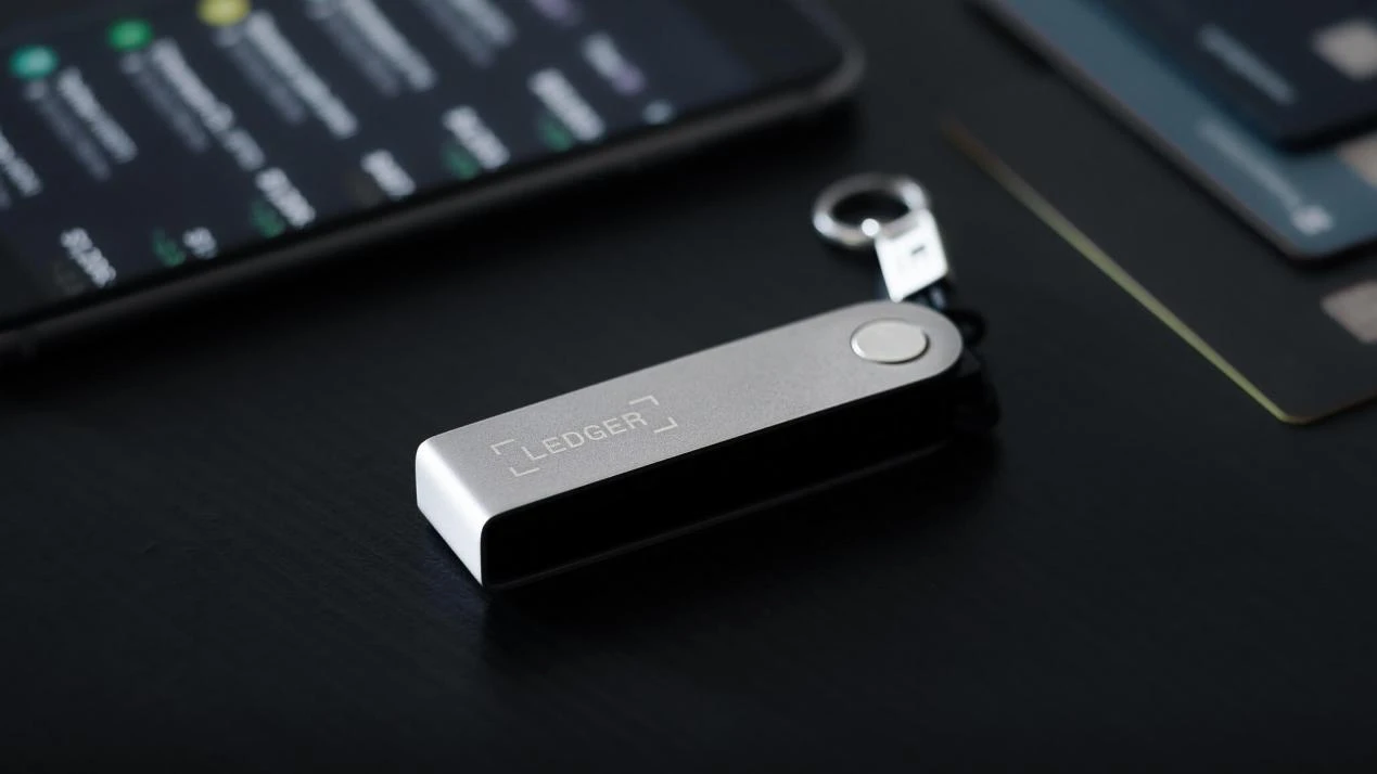 硬件钱包Ledger推出「Ledger Recover」服务引争议，有哪些潜在风险？