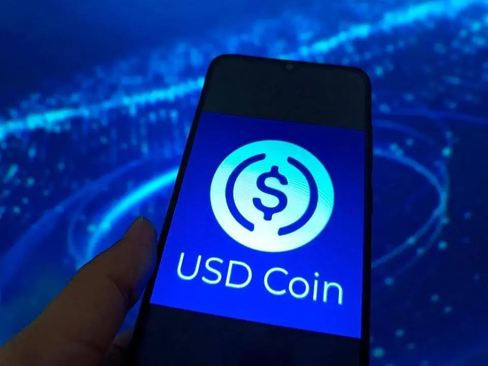 Circle 负责发行，Coinbase 掌握用户：稳定币的钱到底谁赚？