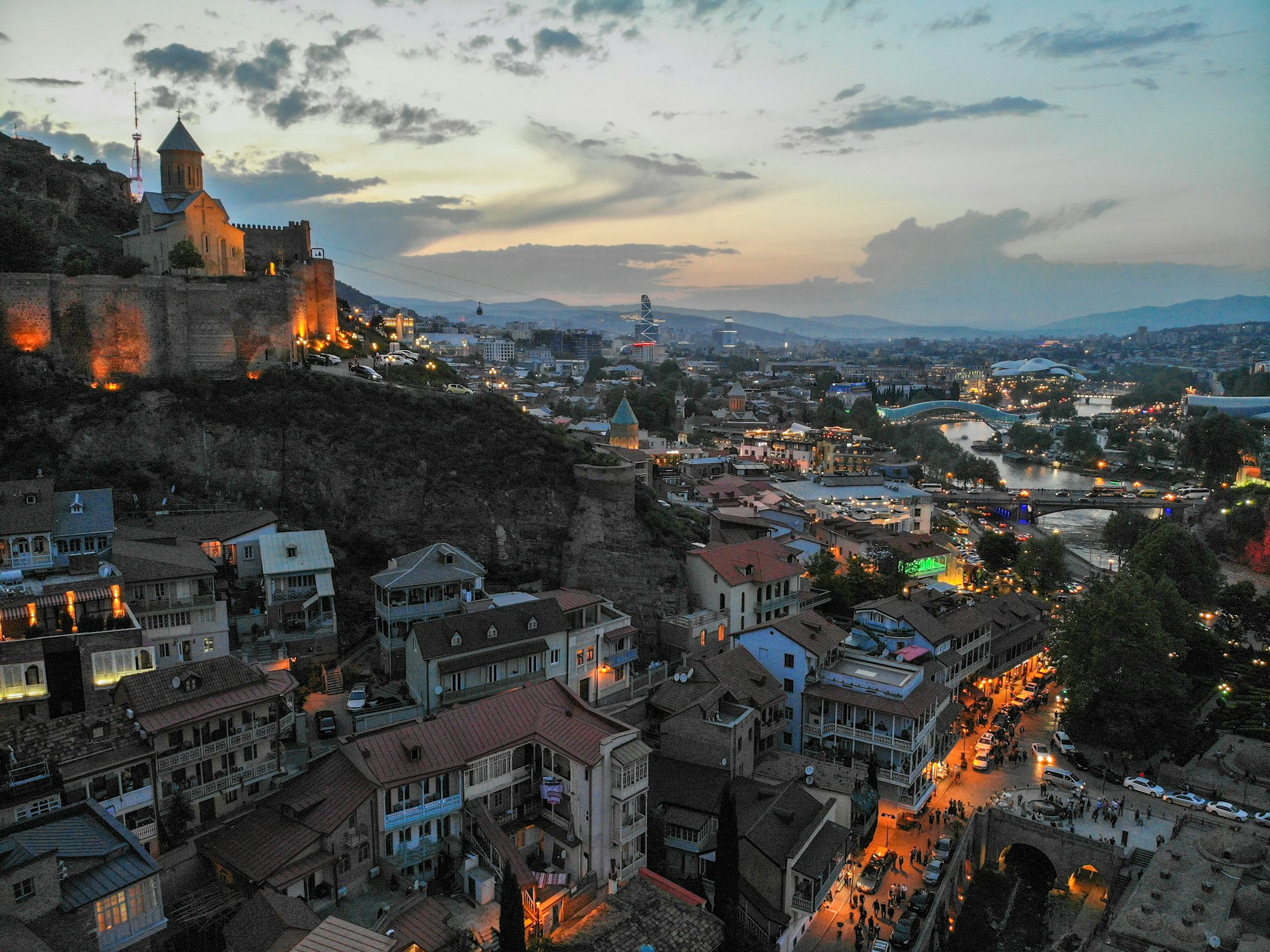 Georgia, Tether to Launch Georgian Lari Stablecoin GEL₮