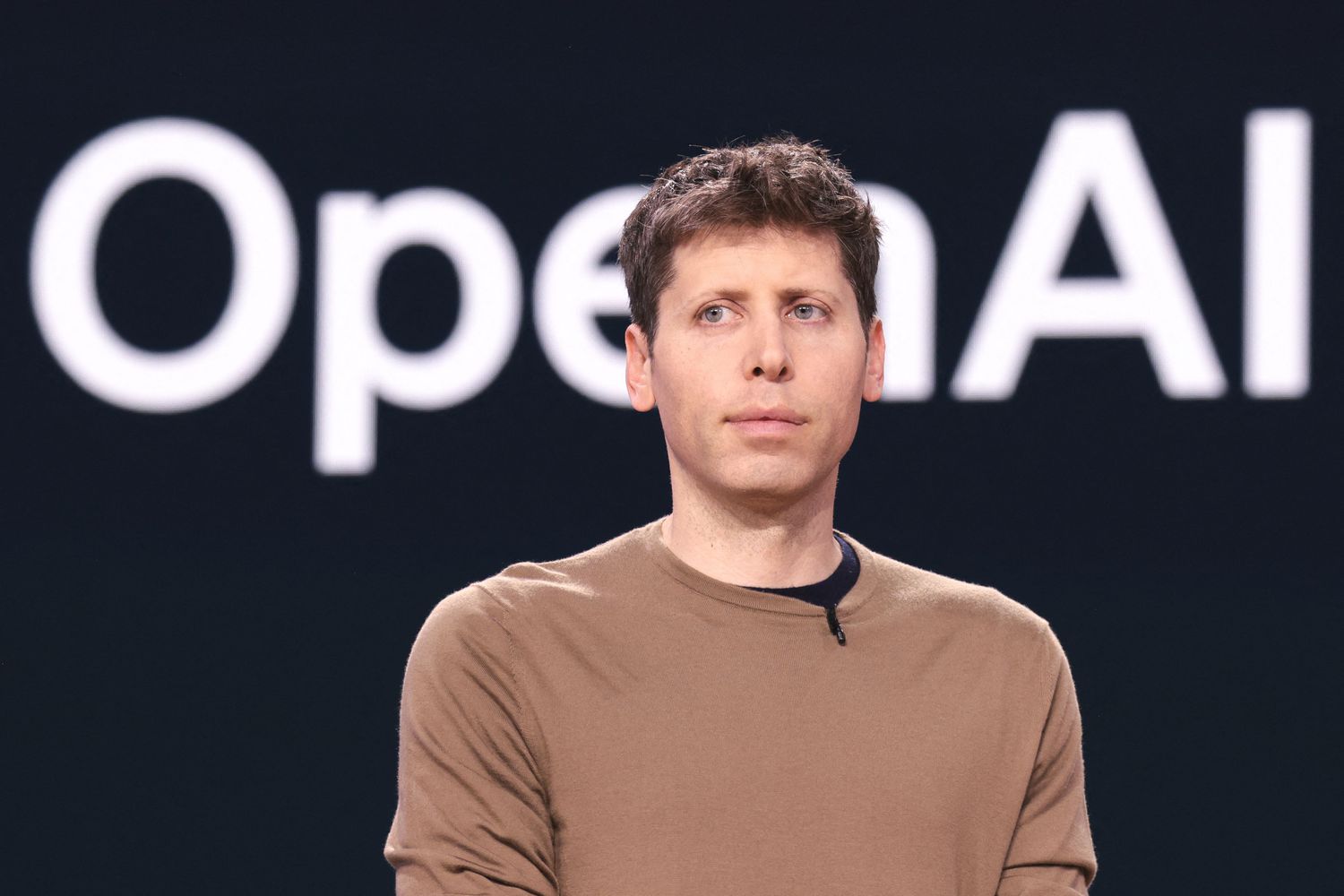 OpenAI 不急 IPO：先募 300 億美元過橋，估值 $1.25 兆比上月傳聞低